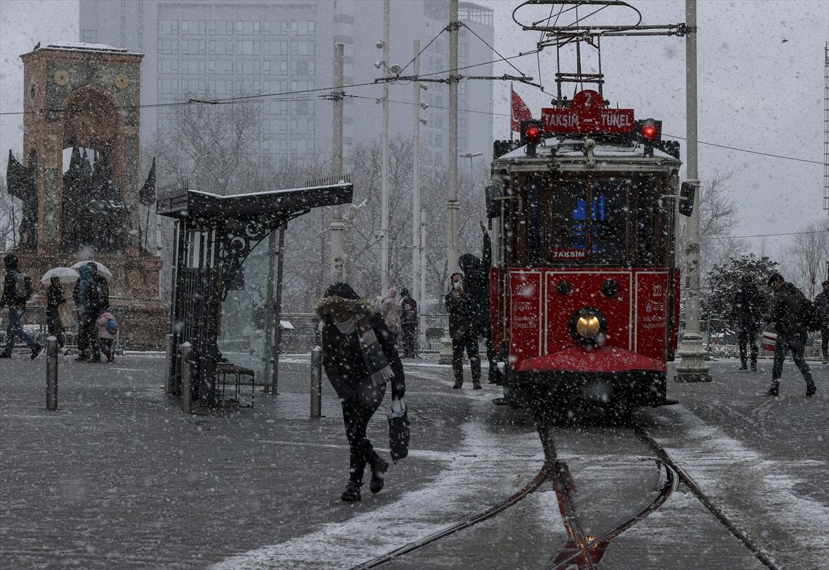 İstanbul'a kar en fazla o gün yağacak! Meteoroloji açıkladı Kocaeli, Bursa, Konya, Balıkesir, Antalya, Diyarbakır...