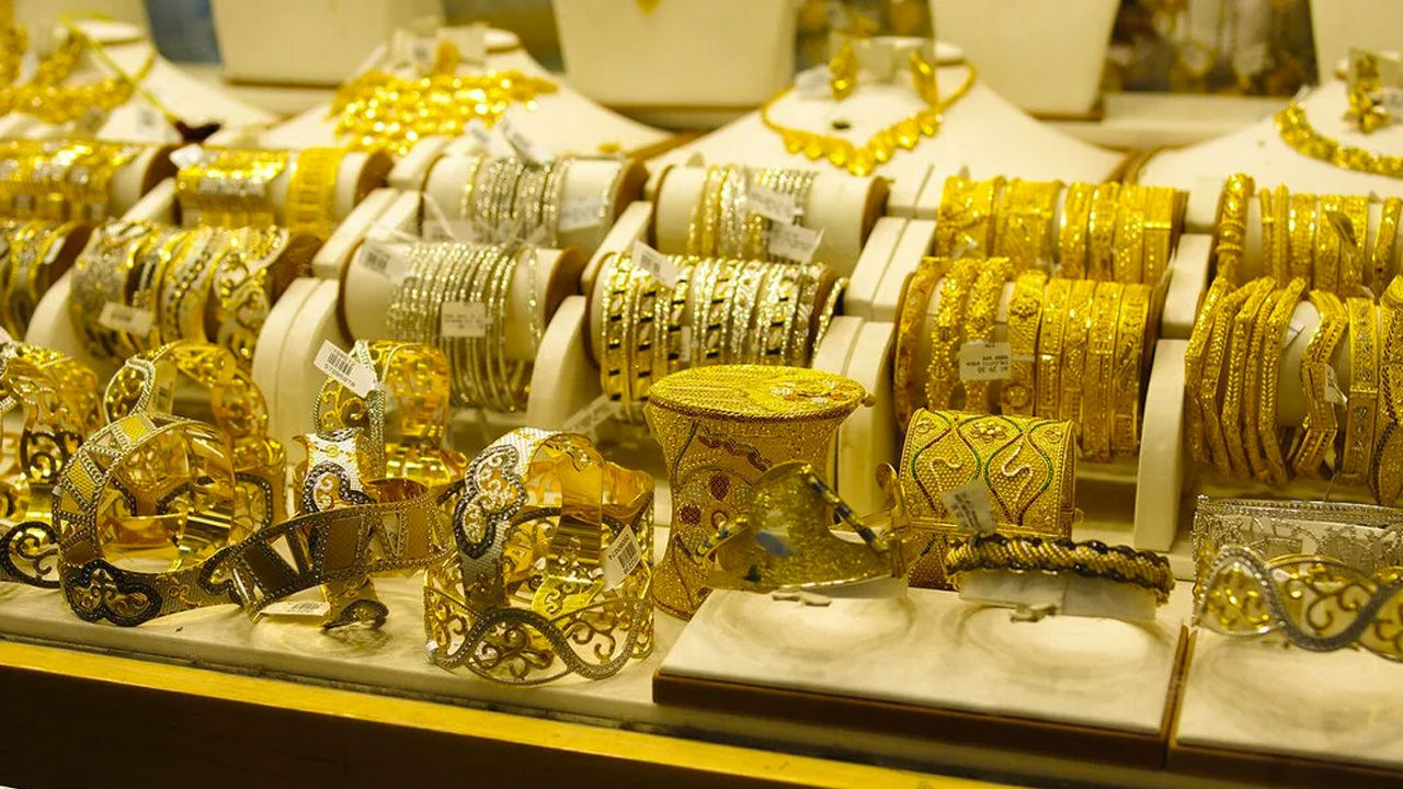 Altın 1450 lira olacak bugün gramı 920 TL altına düştü İslam Memiş altın alın diyor