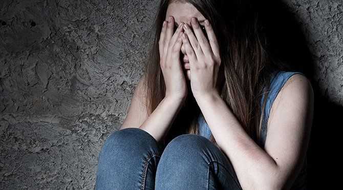 Toplu tecavüz skandalı! Ukrayna'daki savaştan kaçan genç kız kabusu yaşadı: Otel gemisinde...