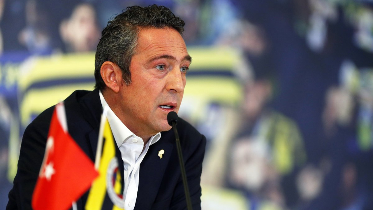 Fenerbahçe Başkanı Ali Koç'tan yabancı hoca sinyali