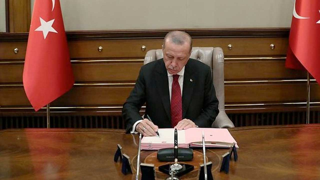 5 bakanlık 1 üniversite ve Diyanet'e çok sayıda atama kararları! Görevden almalar da var Erdoğan imzaladı