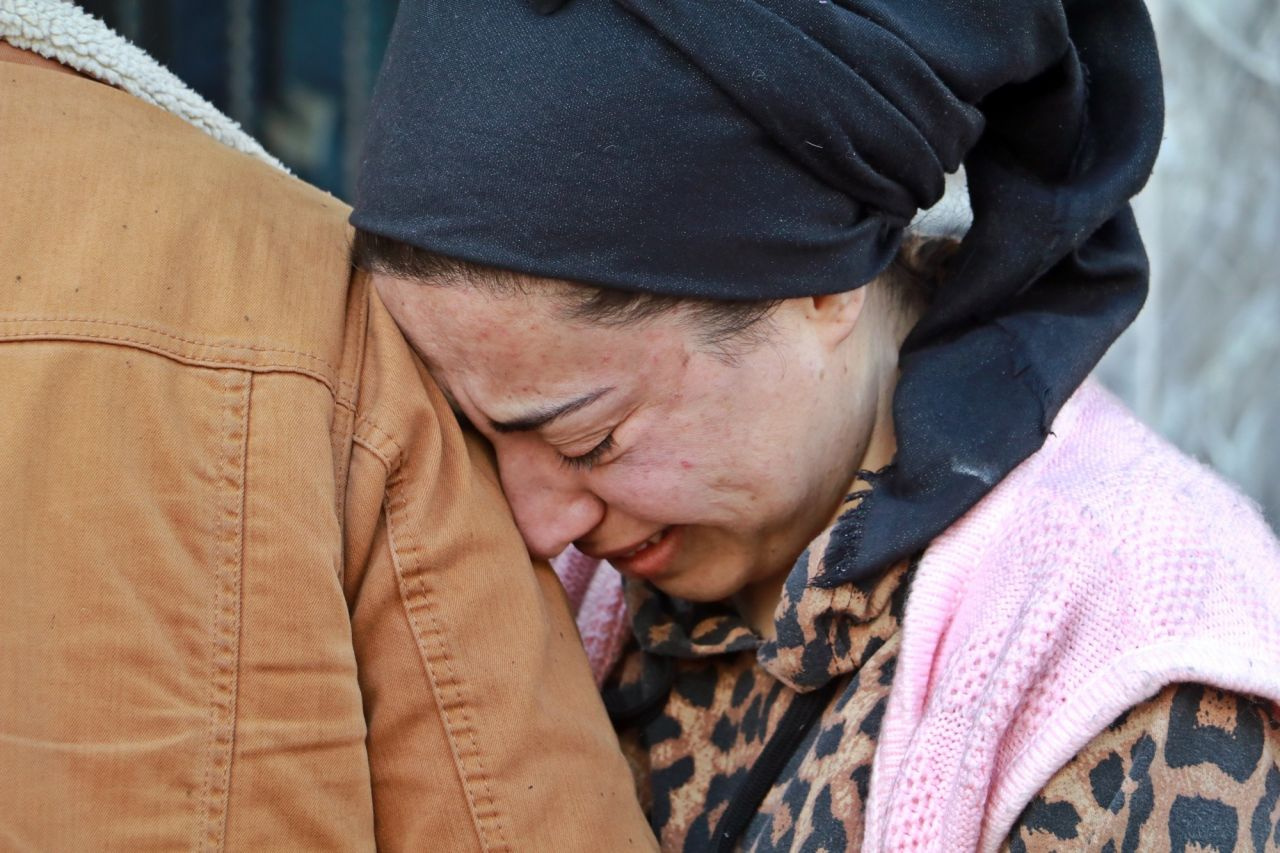 Antalya'da her şey uyurken oldu! Dünyası başına yıkıldı: Gözyaşlarına boğuldu