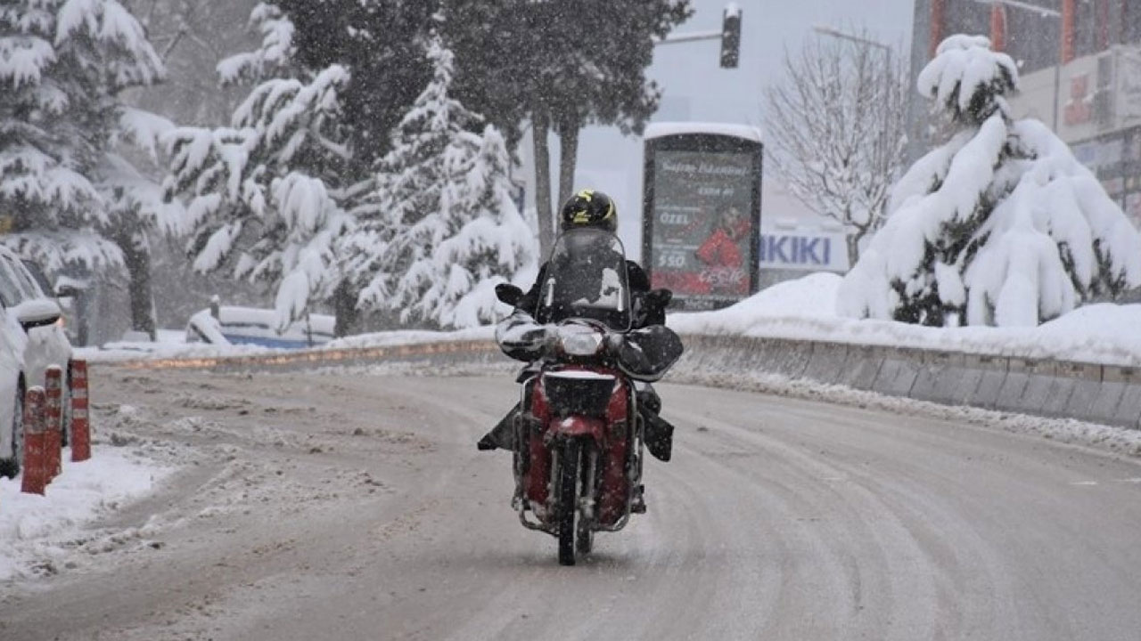 İstanbul'da bugün motosiklet ve motokuryeler trafiğe çıkabilecek