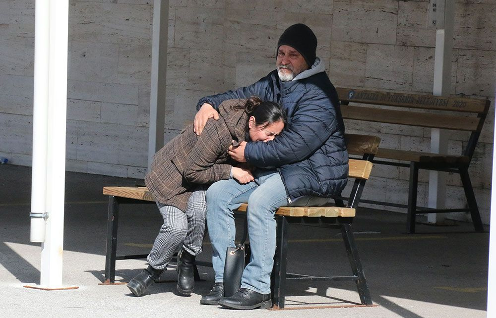 17 yaşındaki Nuray otel odasında ölü bulundu! Teyzesi çığlık çığlığa acı gerçeği açıkladı