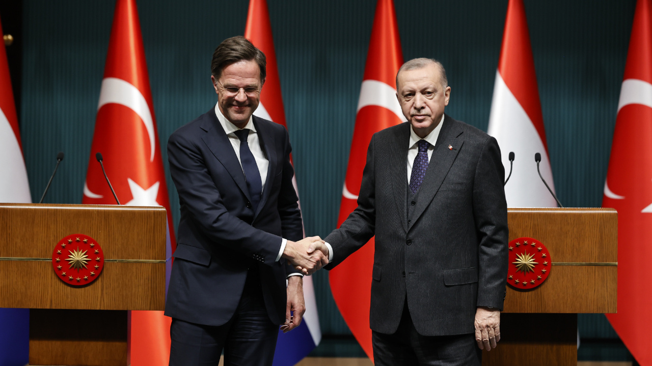 Hollanda Başbakanı'ndan savaşla ilgili Türkiye'ye teşekkür