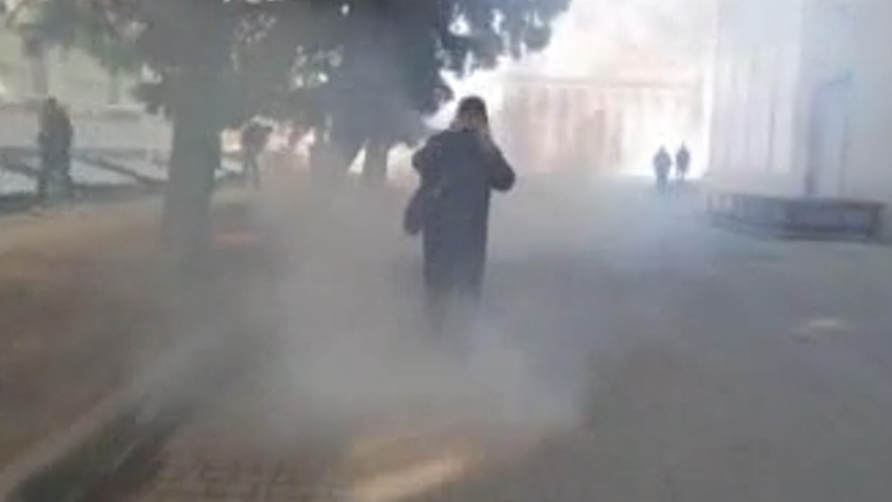 Rus askerleri Ukrayna'da protesto şoku! Halka ateş açtılar