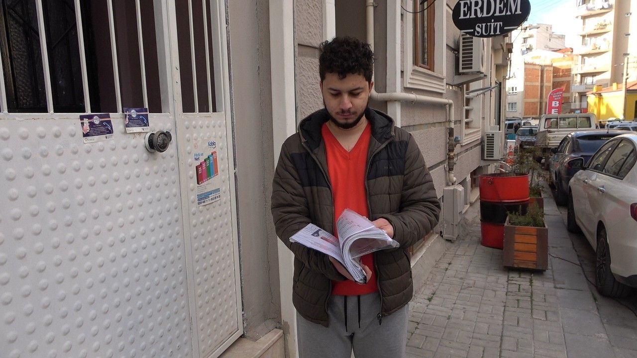 Hastalığına tanı konulamadı 1 yıldır böyle! Kitaplarda yazmıyor hiç kimsede görülmedi doktorlar da şaşkın