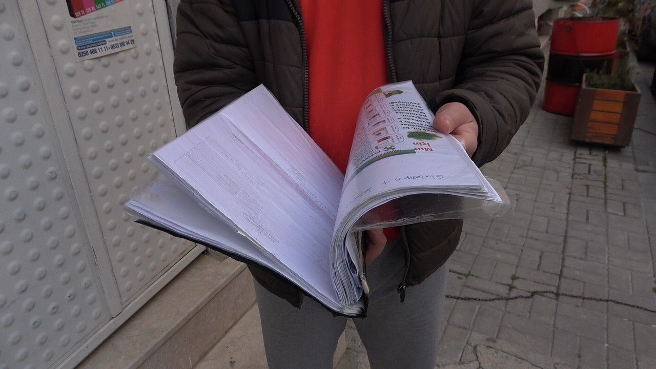 Hastalığına tanı konulamadı 1 yıldır böyle! Kitaplarda yazmıyor hiç kimsede görülmedi doktorlar da şaşkın