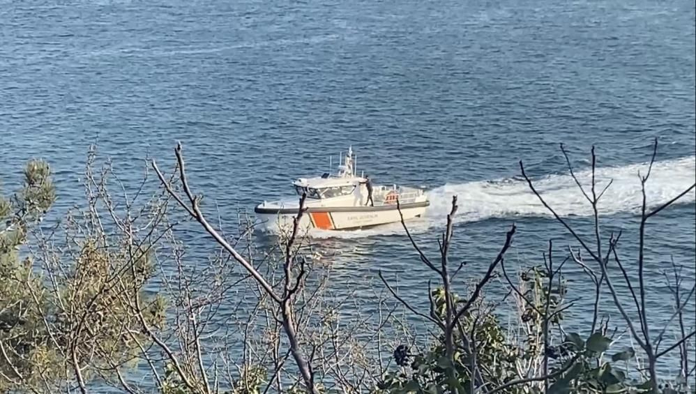 Sevgilisiyle tartışan genç İstanbul Boğazı'nda canından oluyordu