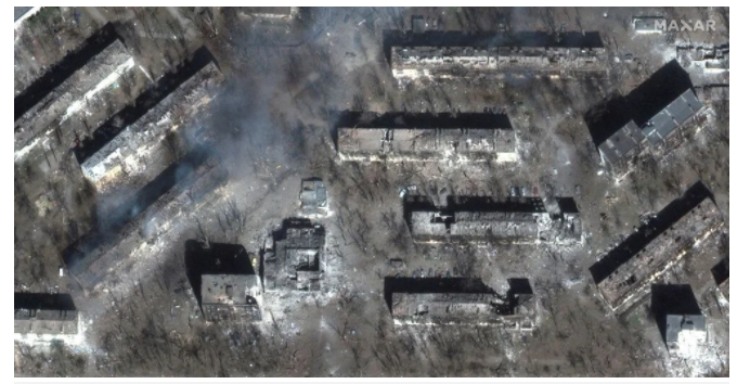 300 kişiyi öldürdüler işte o bina! Uydudan çekildi Mariupol'un hali korkunç