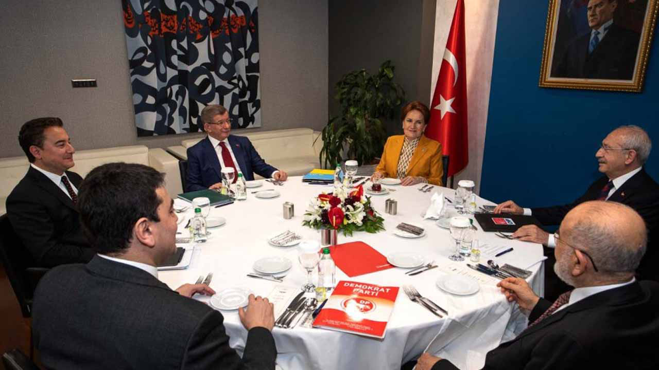 Gültekin Uysal'ın üç kriteri ittifakı karıştırdı: Ali Babacan ile Ahmet Davutoğlu kalkmalı