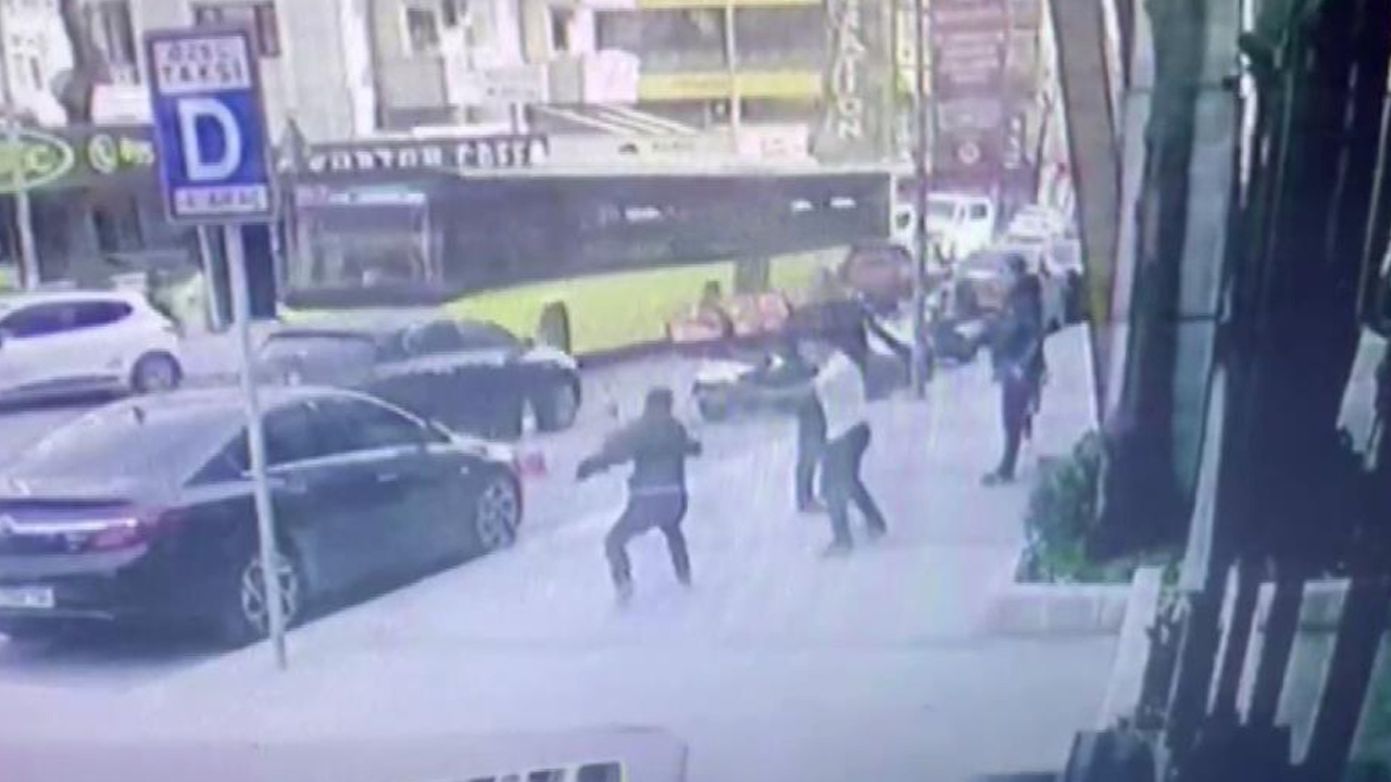 İstanbul'da dehşet! 5 yaşındaki çocuğun gözü önünde babasını vurdular: İşte o anlar...