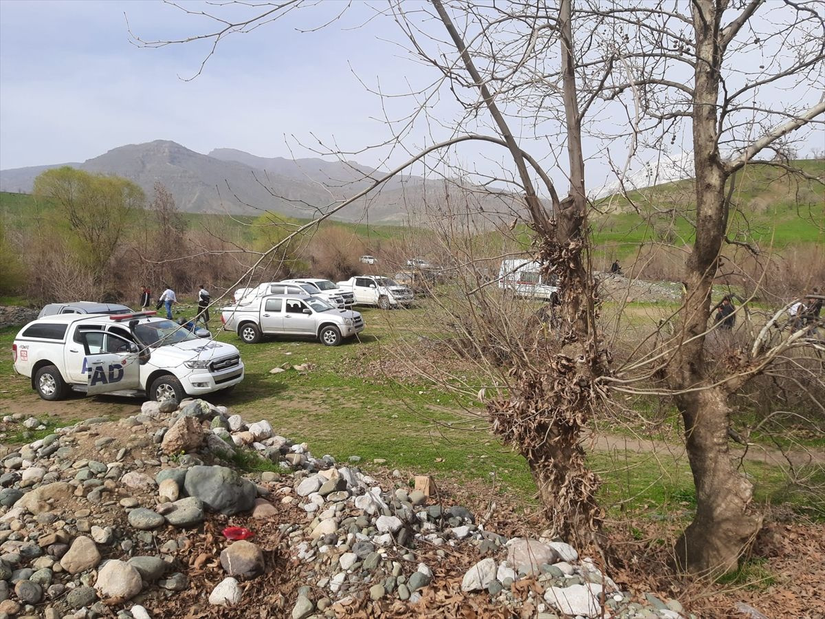 Hakkari'de çaya düşen asteğmenin cansız bedeni bulundu