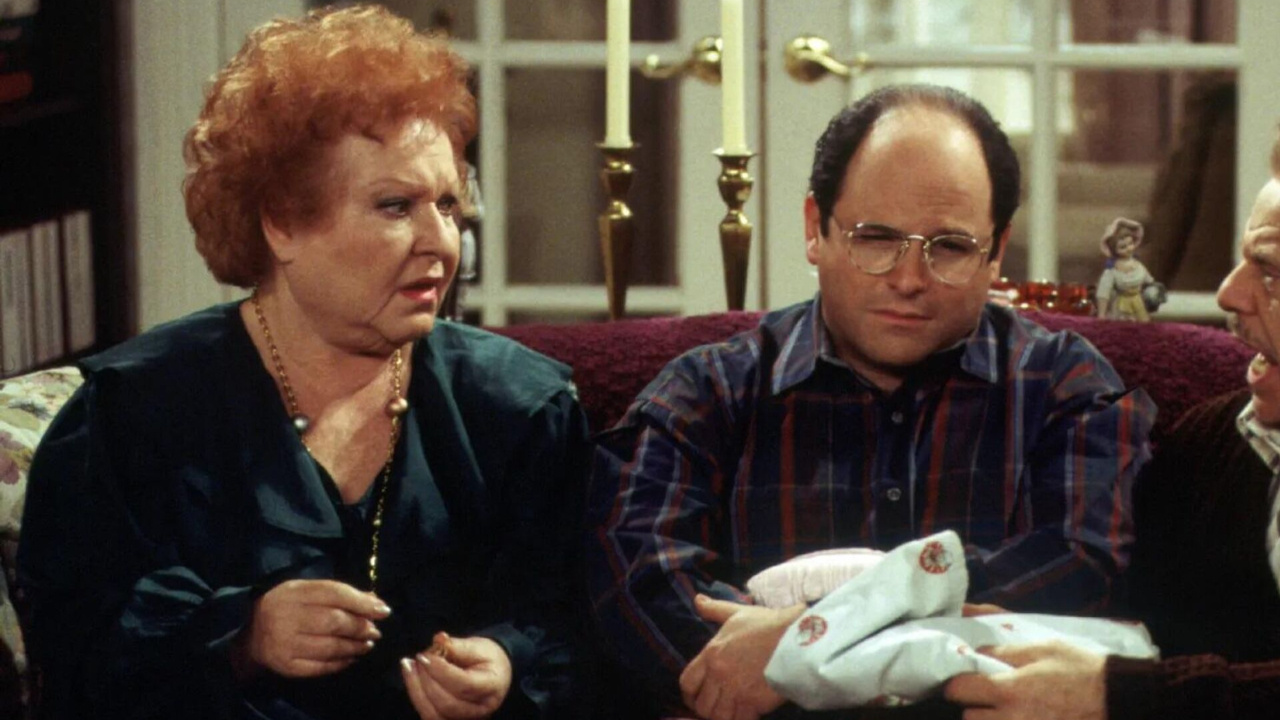 Seinfeld oyuncusu Estelle Harris hayatını kaybetti! George Costanza annesiz kaldı