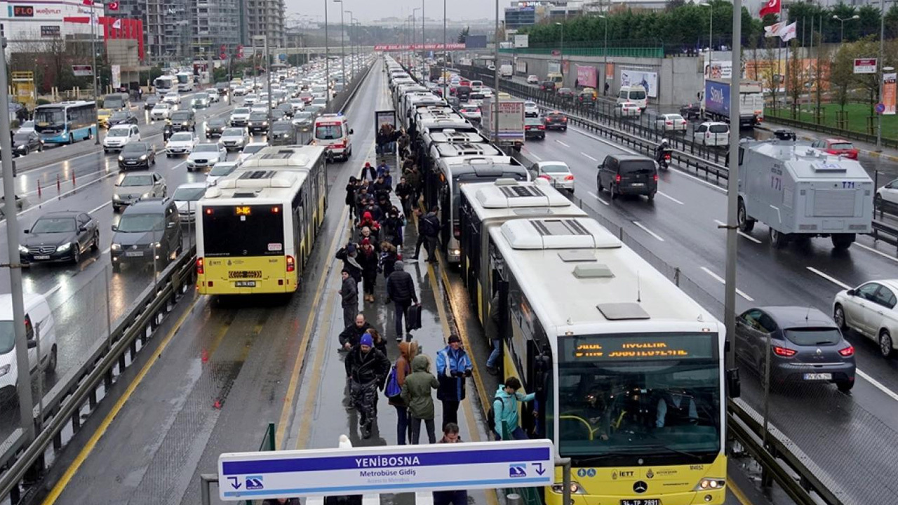 İstanbul ulaşım zammı 9 Nisan 2022'de başlıyor! Mavi abonman 602 TL, öğrenci 109 lira oldu