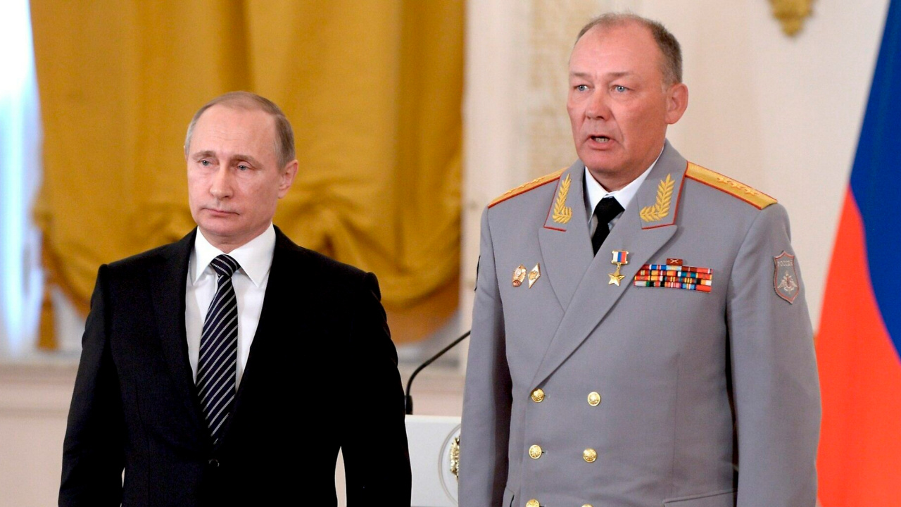 Rus lider Putin'den flaş Ukrayna hamlesi! Tüm yetkiyi ona verdi