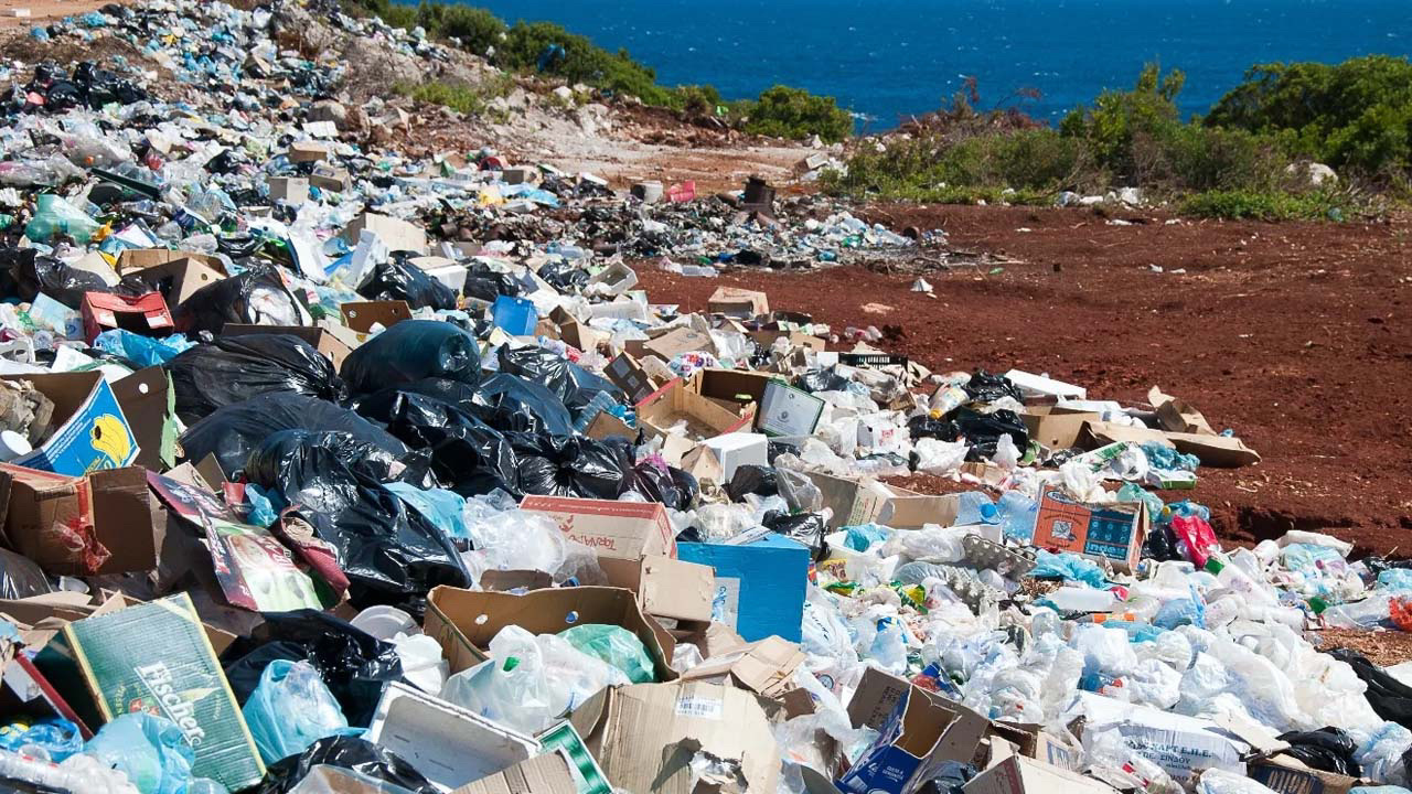 Türkiye Avrupa'nın çöpünü almada birinci oldu atık çöpler zehirliyor