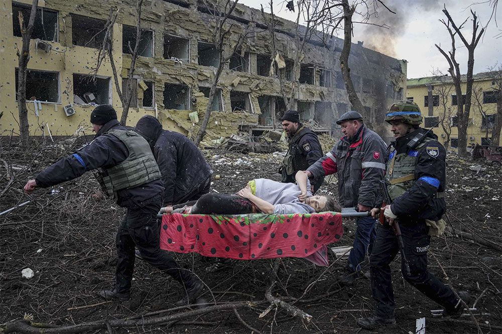 Mariupol'de Rusya kamyonlarda ceset yakıyor! Ukrayna askerinin cephanesi bitti