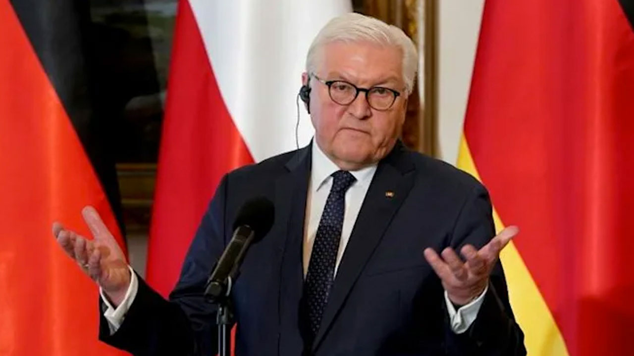 Almanya Cumhurbaşkanı Steinmeier Ukrayna'da istenmeyen adam ilan edildi