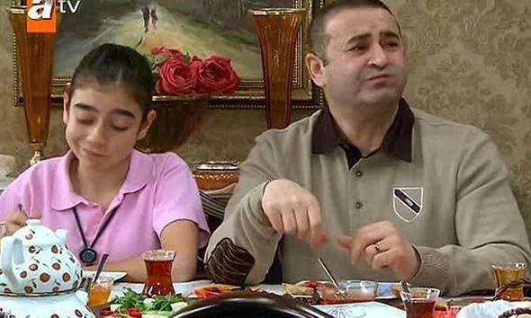 Cesur pozları nefes kesti! Alemin Kralı Oben'i gören tanımadı: Ailem bile inanmıyor, yatakta çok ağladım