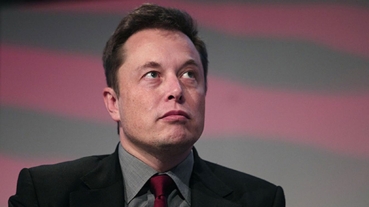 Dünyanın en zengin insanı Elon Musk: Evim yok, arkadaşlarımın boş odalarında kalıyorum