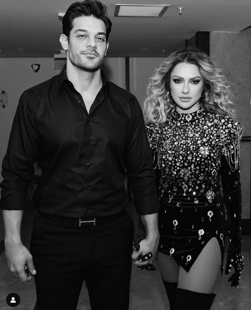 Hadise kural bozdu görümce ile ilk pozu paylaştı müstakbel eşinin ailesine bakın