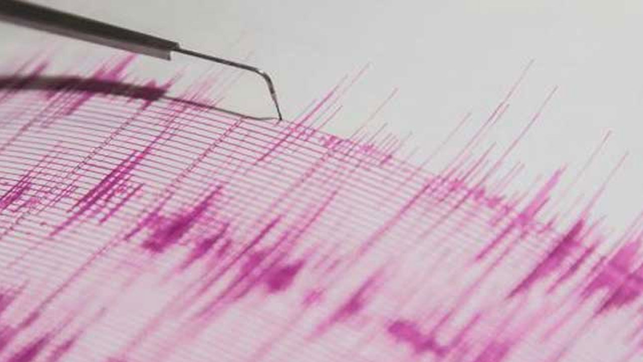 Muğla Datça açıklarında deprem oldu AFAD depremin büyüklüğünü açıkladı