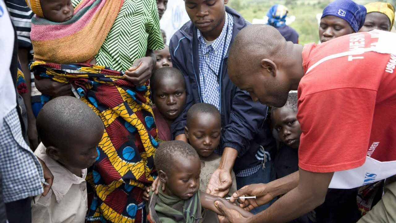 200 milyondan fazla insan yeni salgınla karşı karşıya yeni salgın en çok çocukları vuruyor!