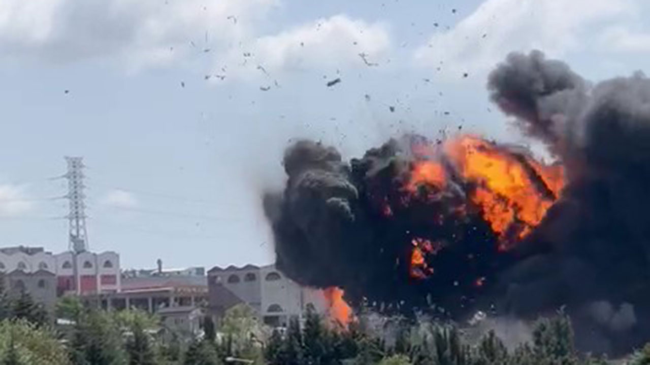 Tuzla'da korkunç patlama! Yer gök sarsıldı ardından alevler yükseldi çok sayıda ölü ve yaralı var