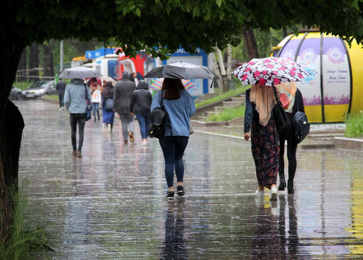 Çok fena geliyor! 7 bölge için alarm verildi! Orhan Şen bayramda yağmurun başlayacağı saati verdi!