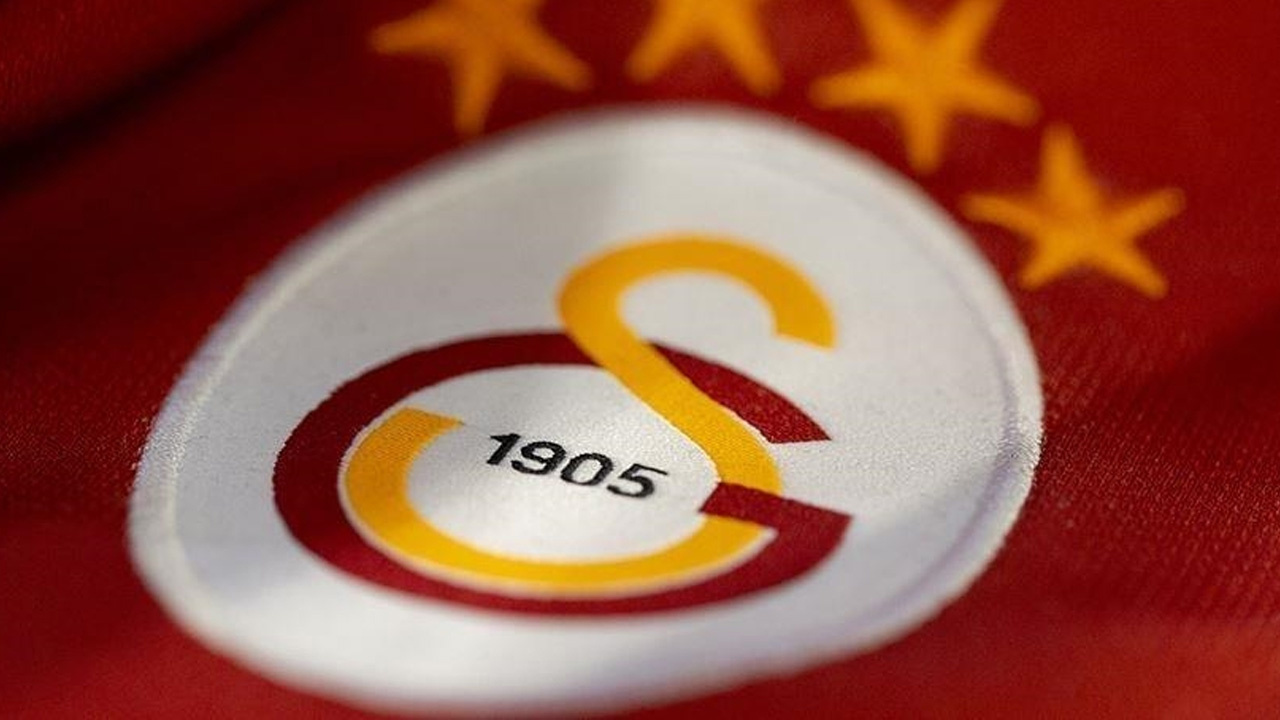 Galatasaray, Süper Kupa maçı için Suudi Arabistan'a gitti