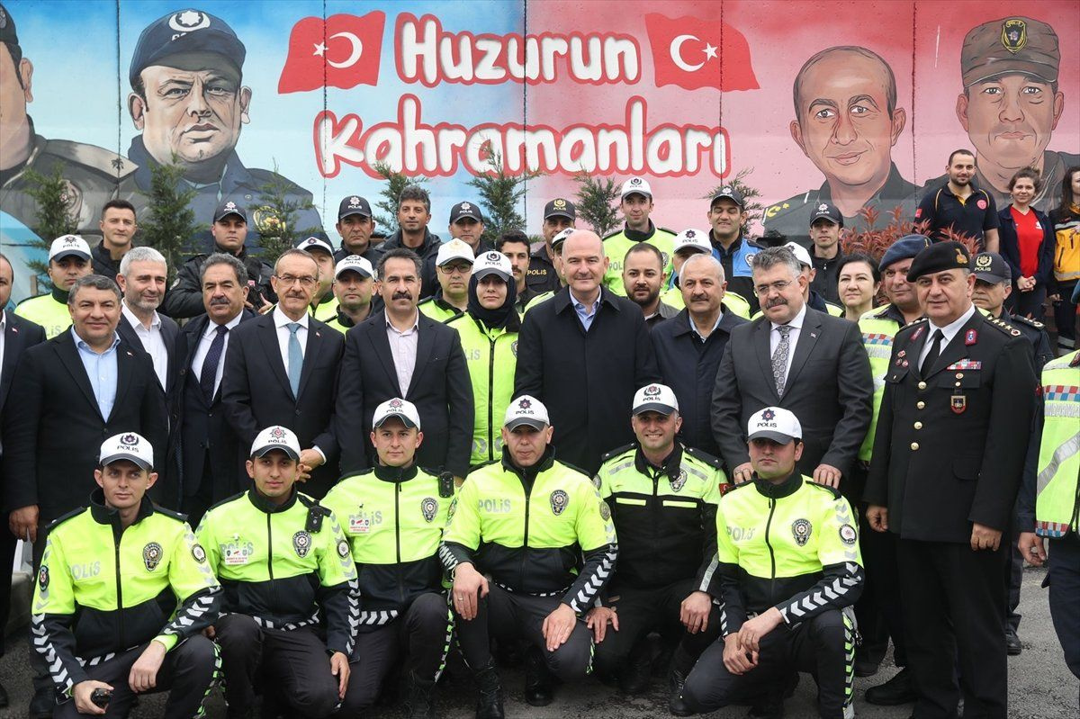 Süleyman Soylu, Kocaeli'deki denetimlere katıldı