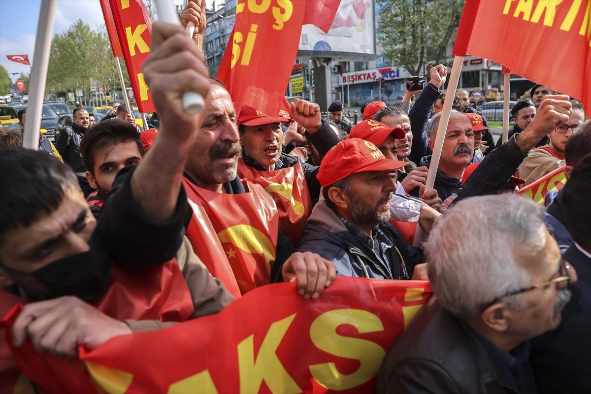 1 Mayıs yine olaylı! Yürüyüş yapmak isteyenlere müdahale İstanbul Valiliği duyurdu 164 gözaltı var