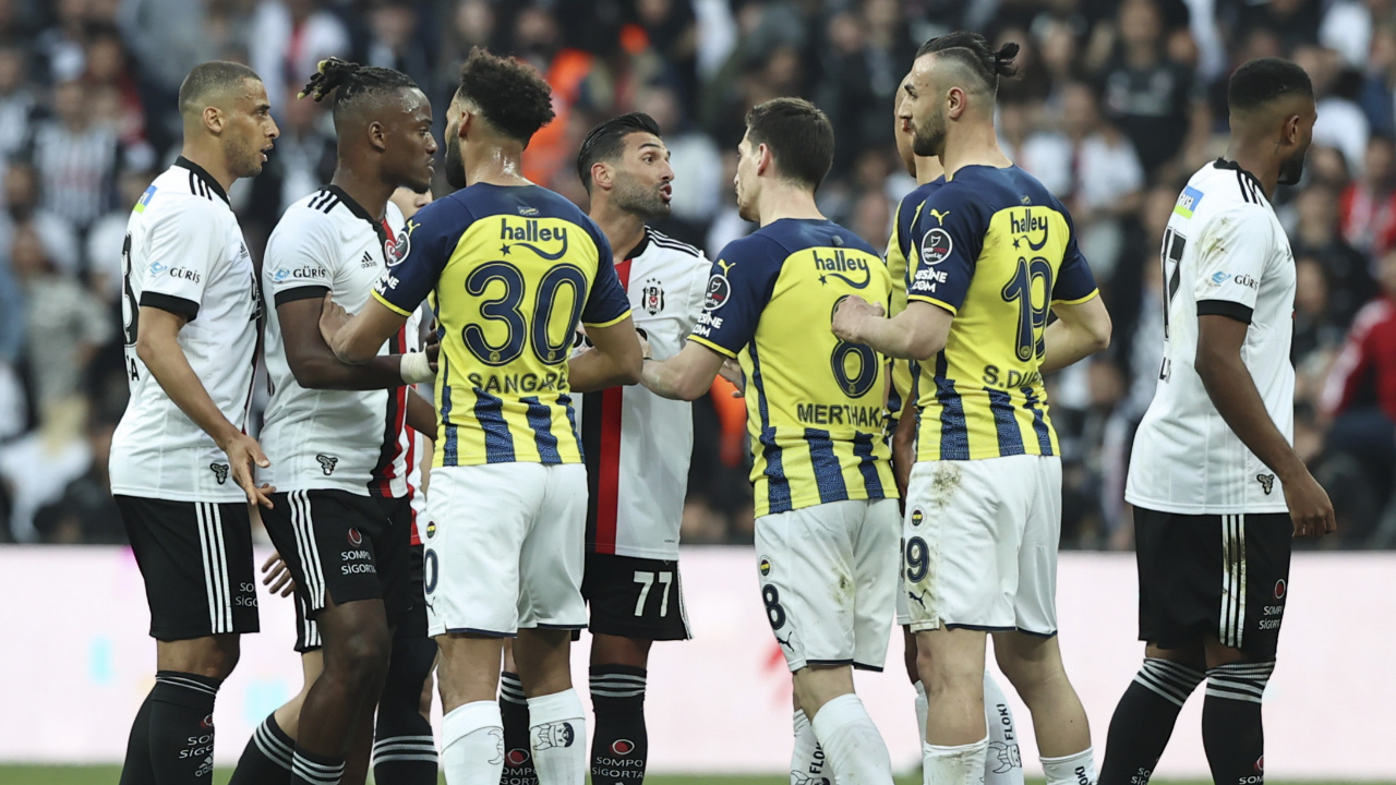Sezonun son derbisinde Beşiktaş ile Fenerbahçe berabere kaldı