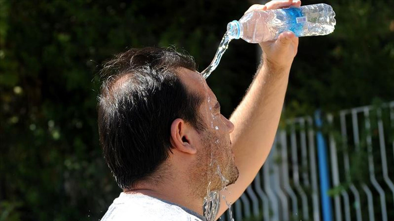 Kavurucu Eyyam-ı bahur sıcakları geliyor! İşte uzmanlardan sıcaklarda uzak durmanız gerekenler