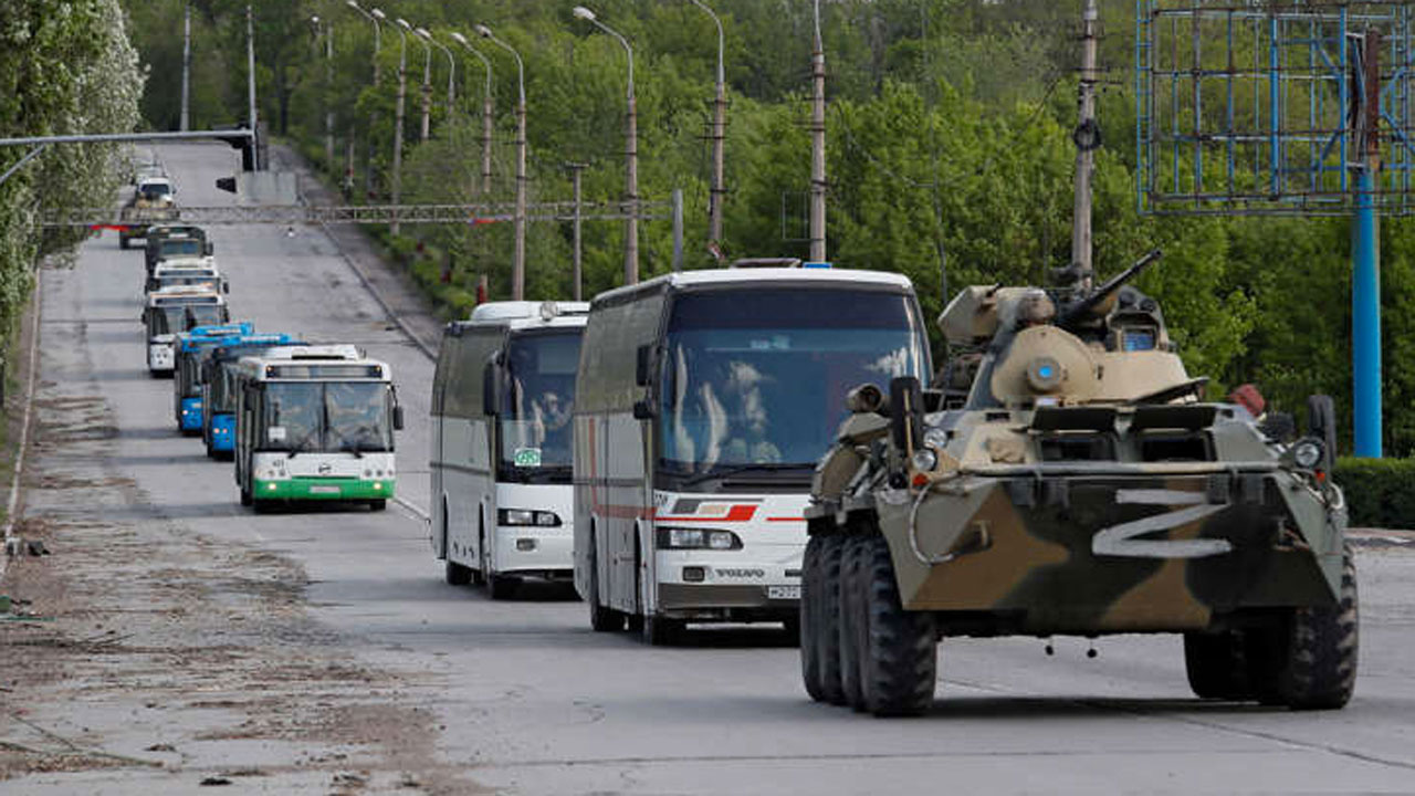 Mariupol'dan tahliye edilen 900 Ukrayna askerine ne oldu?