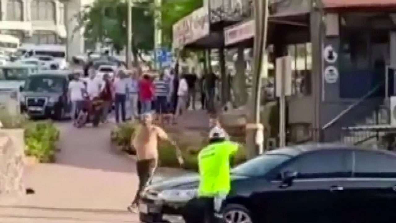 İzmir'de ceza yazdı diye polise böyle saldırdılar