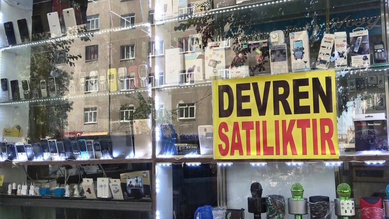 Diyarbakır'da dükkanı defalarca soyulan esnaf iş yerini satılığa çıkardı