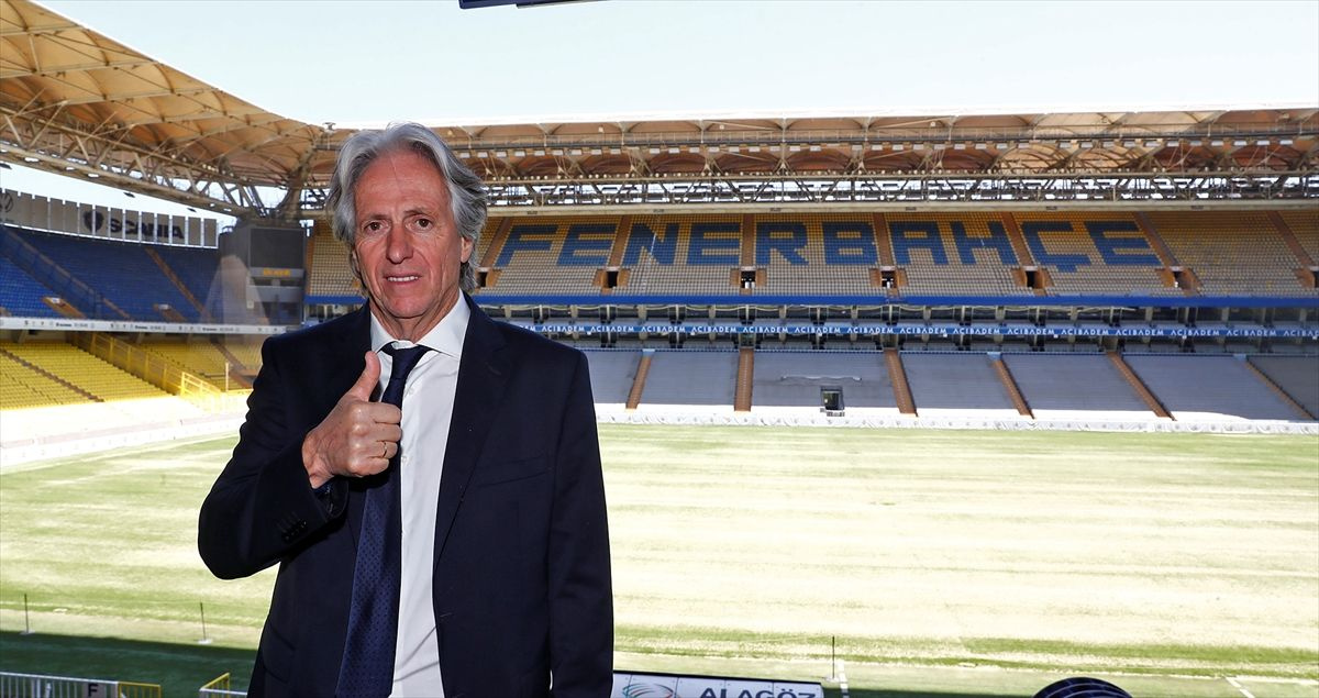 Fenerbahçe Jorge Jesus'u resmen açıkladı! İşte alacağı para tam 3 milyon Euro...