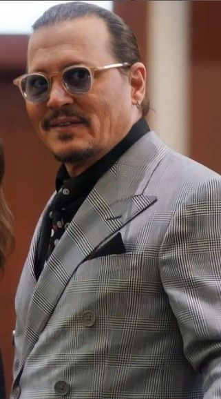 Johny Deep- Amber Heard davasında karar çıktı! Bakın hangi taraf 15 Milyon dolar tazminat ödeyecek?