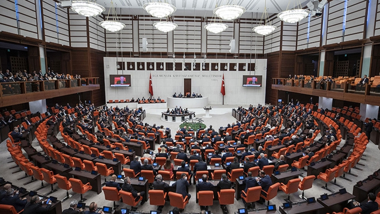 CHP'nin Meclis toplansın teklifine HDP'den tepki