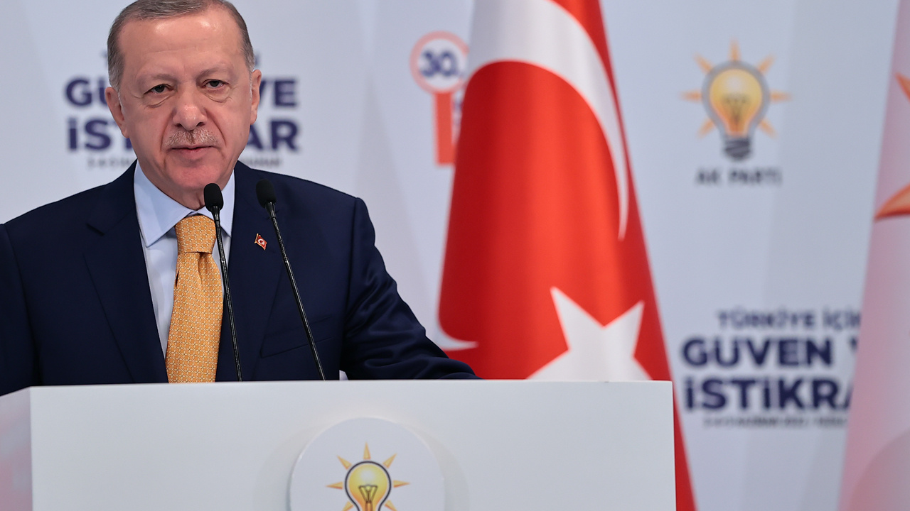Cumhurbaşkanı Erdoğan'dan 'sürtük' sözü için yeni açıklama! Hastane randevuları ve operasyon için mesaj var