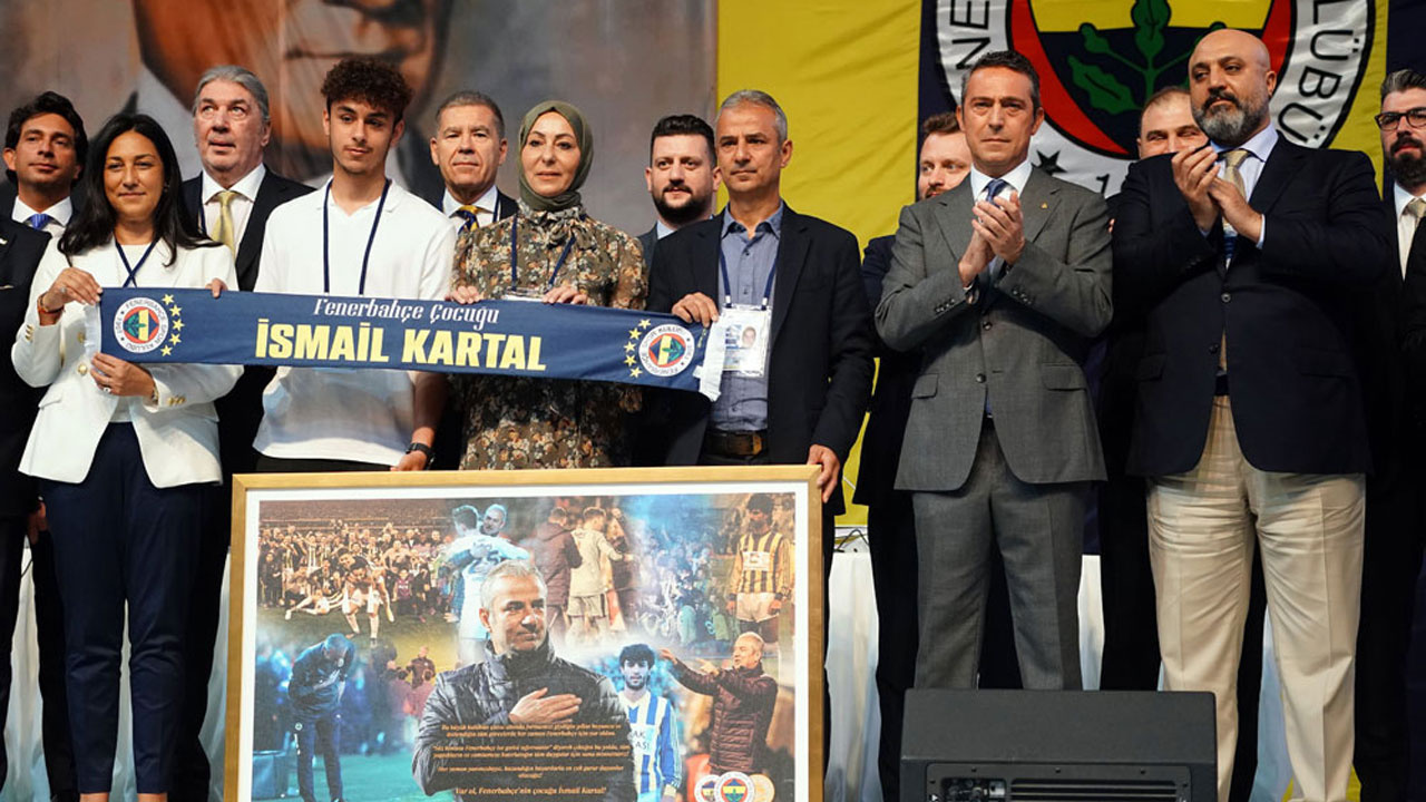 Fenerbahçe'den İsmail Kartal'a veda! 'İyi ki Fenerbahçe’nin çocuğu İsmail Kartal var'