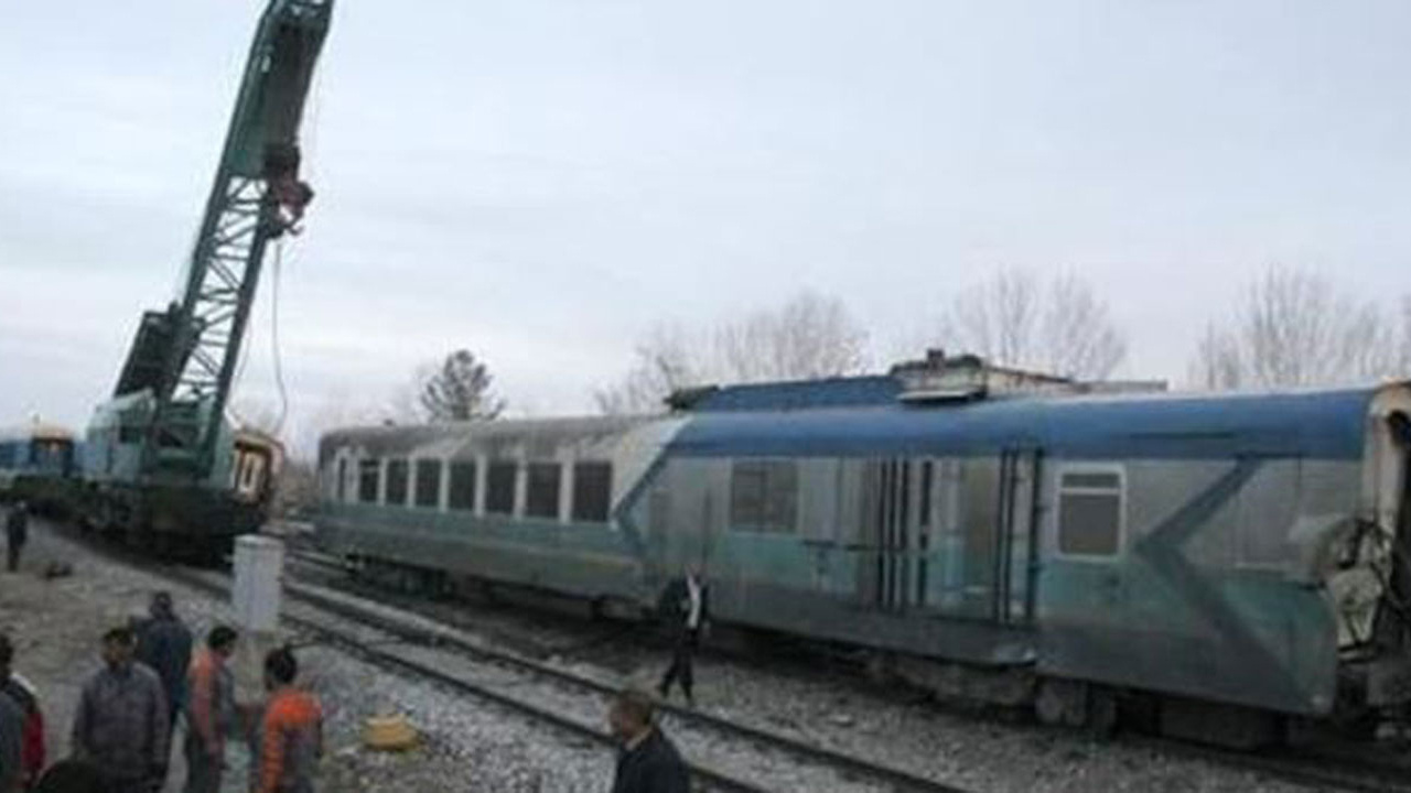 İran'da tren raydan çıktı: Çok sayıda ölü ve yaralı var