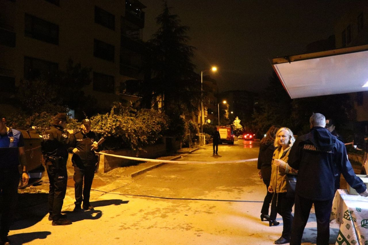 Ankara'da sağanak yağış sonrası faciadan dönüldü! Heyelan nedenile 4 apartman boşaltıldı