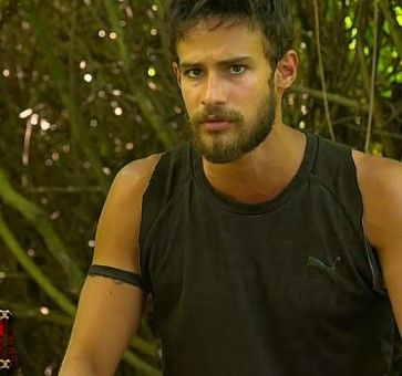 Survivor All Star'da Ayşe ve Batuhan arasıda tansiyon iyice yükseldi: ''Mızmızlanma Batuhan!''