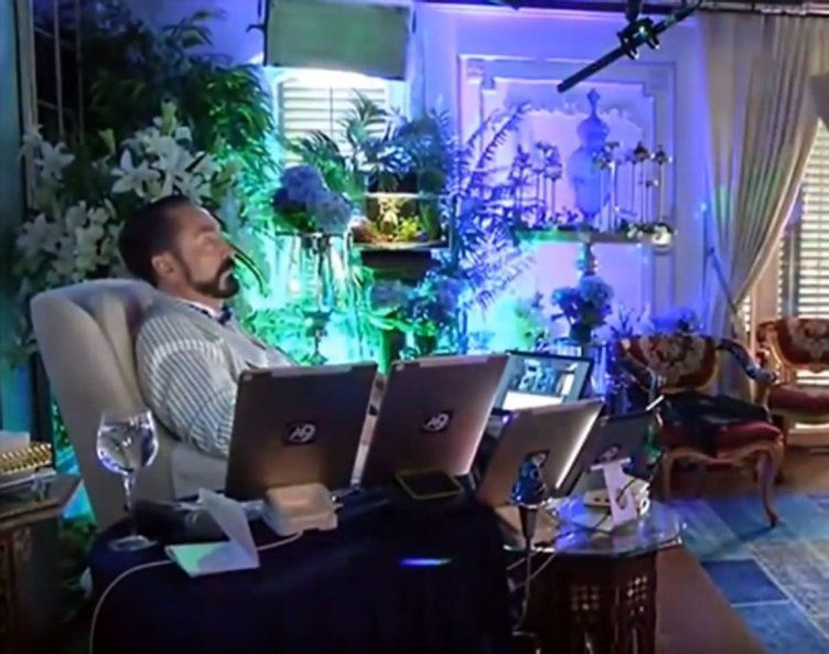 Adnan Oktar'ın 'Aslan'ıydı: Şaşırtan 'Fosil' detayı!