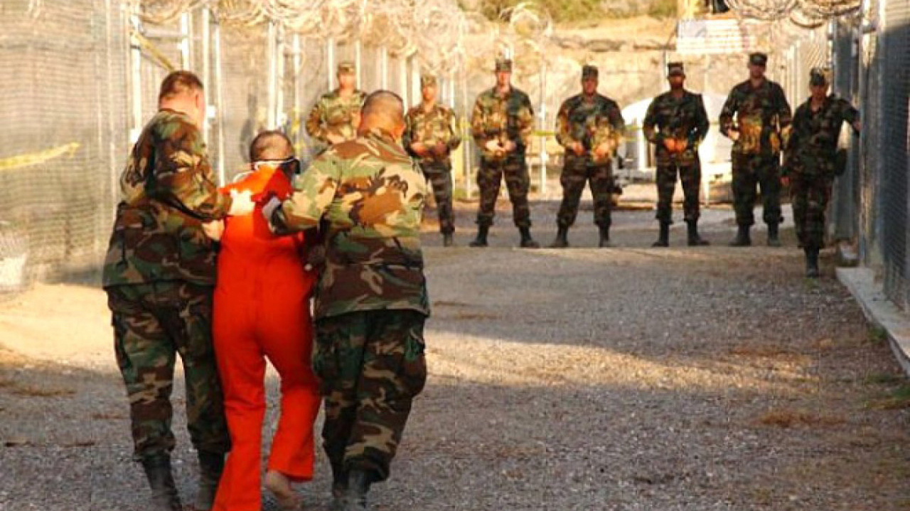 Guantanamo'nun ilk kez yayınlanan fotoğrafları dünyanın en kötü hapishanesi