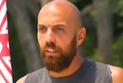Survivor'dan elenen Sercan Yıldırım saç ektirdi sosyal medya fena ti'ye aldı!
