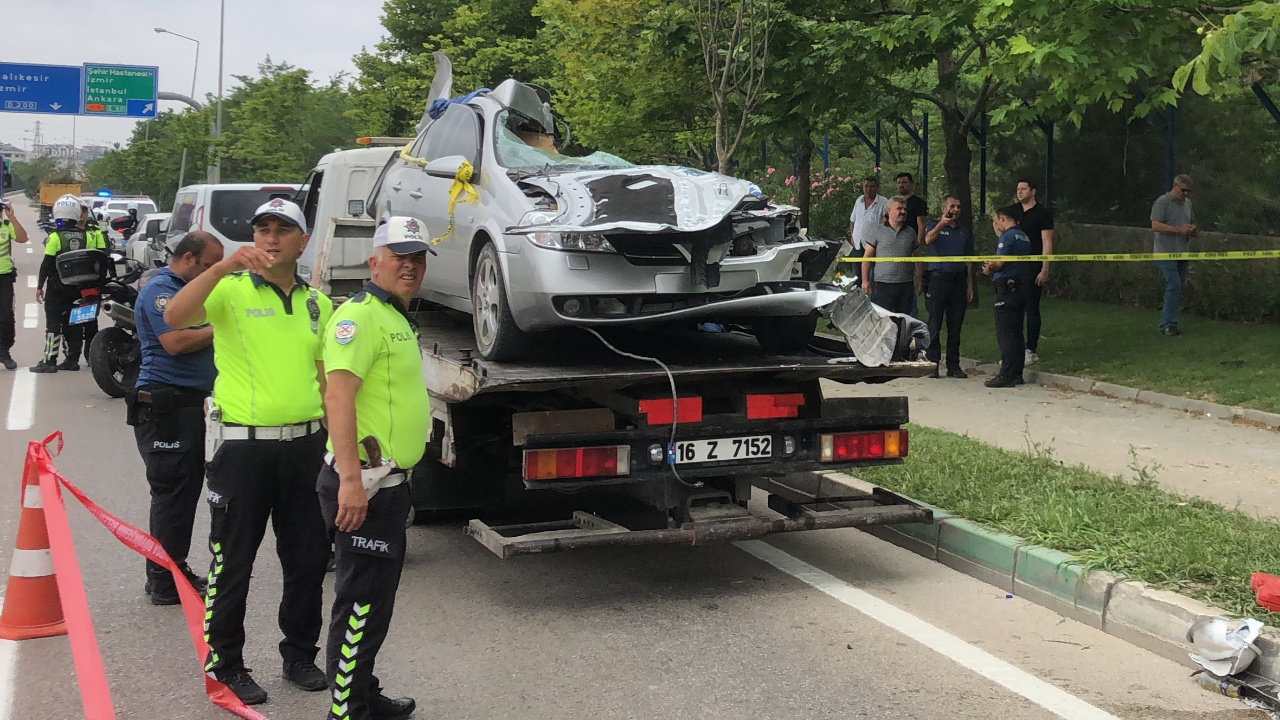 Beton mikseri 5 kişilik aileyi tatil yolunda biçti! Feci ölüm